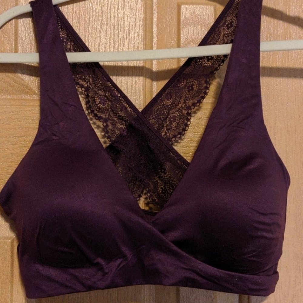NWOT Plum Criss-cross bralette